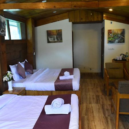 Hotel Jamla Inn Manāli Extérieur photo