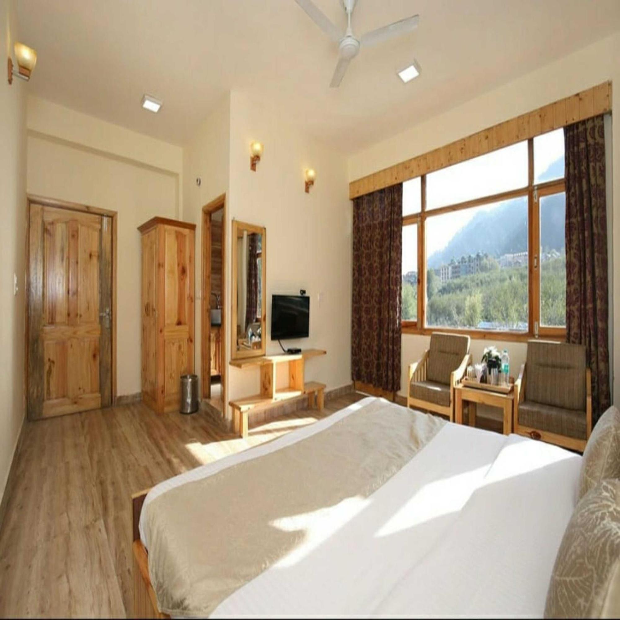 Hotel Jamla Inn Manāli Extérieur photo