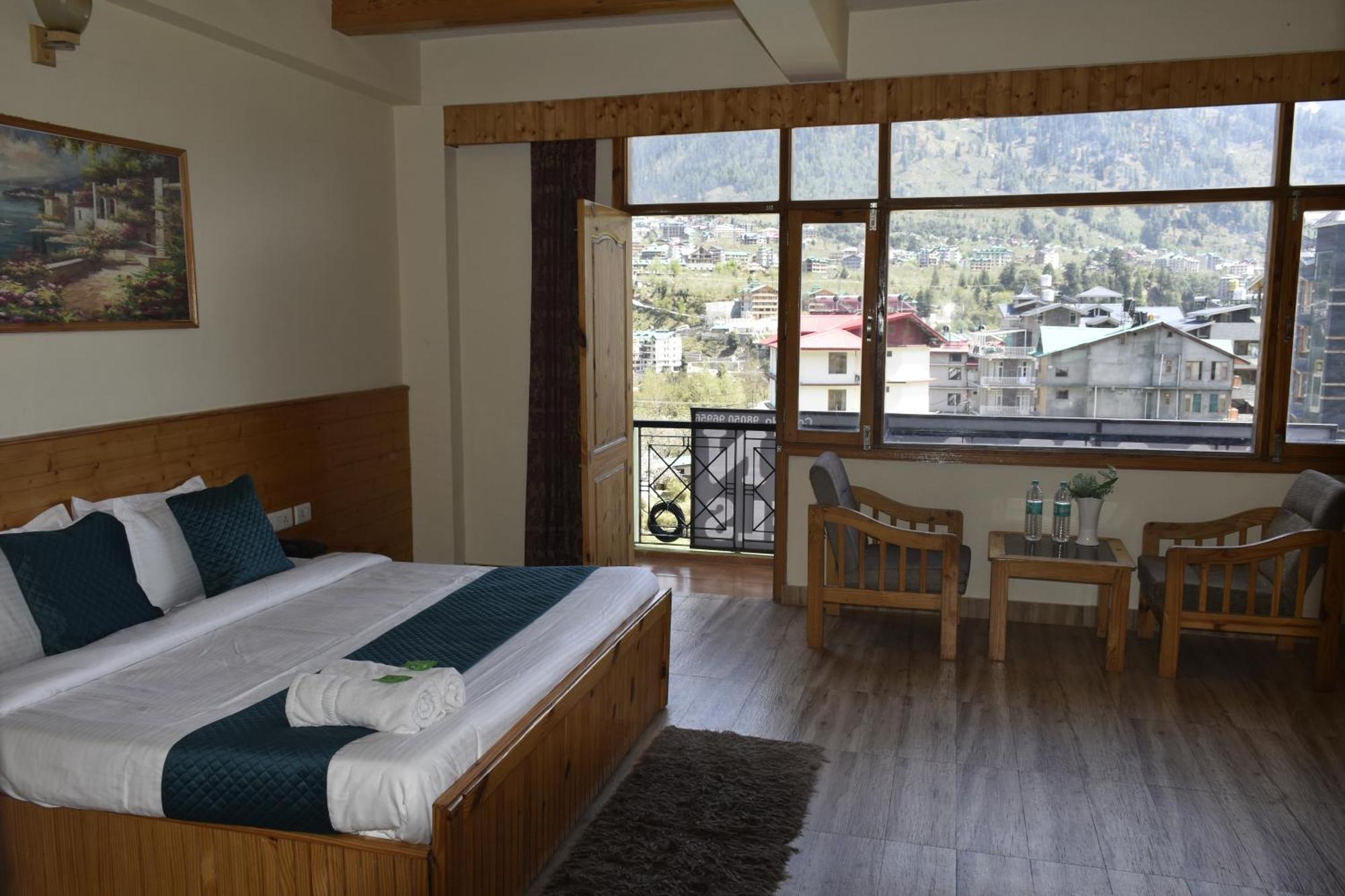 Hotel Jamla Inn Manāli Extérieur photo