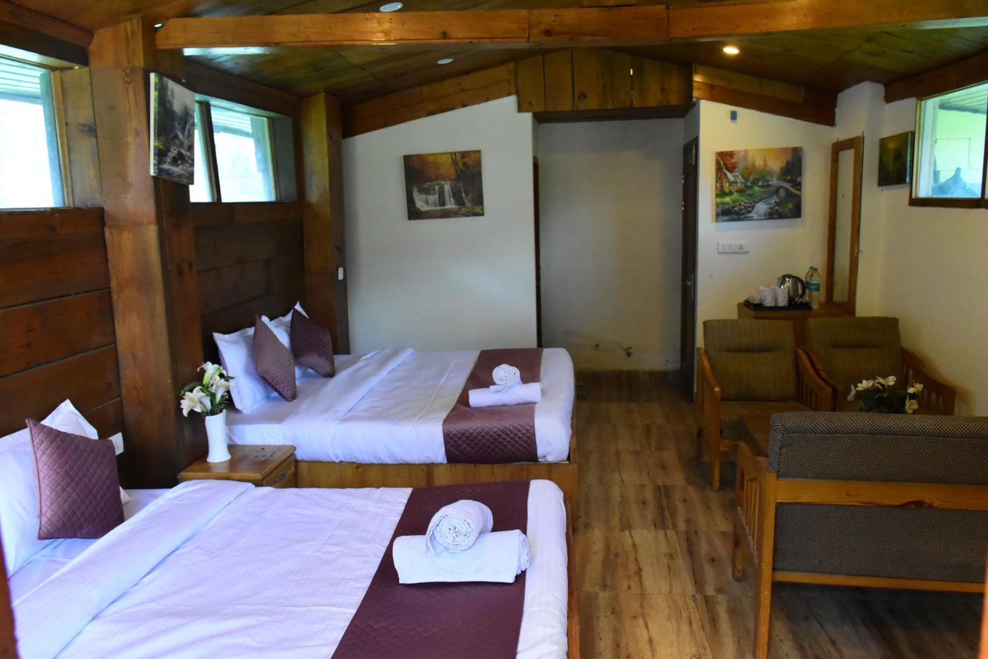 Hotel Jamla Inn Manāli Extérieur photo