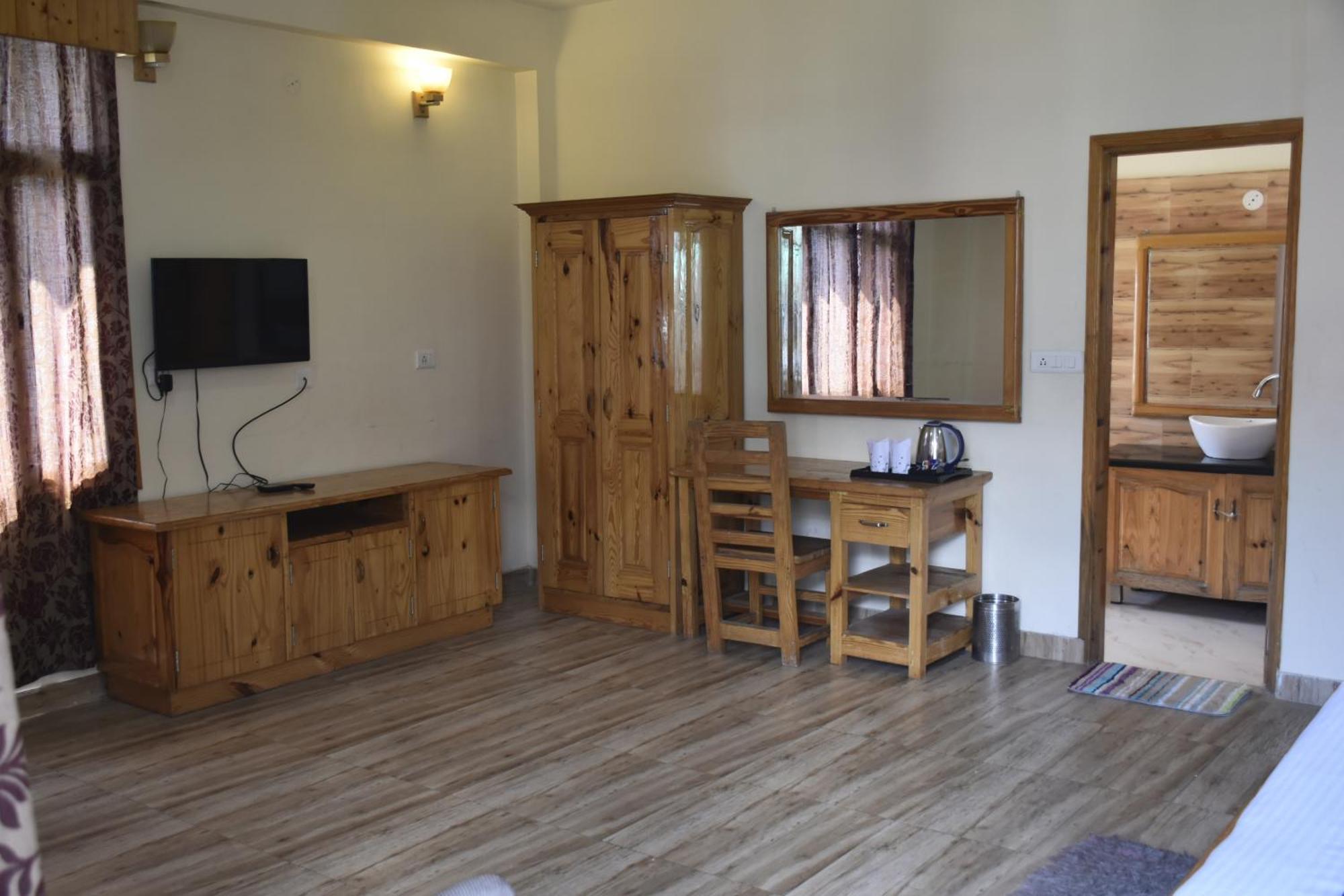 Hotel Jamla Inn Manāli Extérieur photo